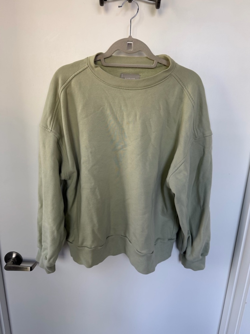 Everlane Men's Sage Green Crewneck Sweatshirt